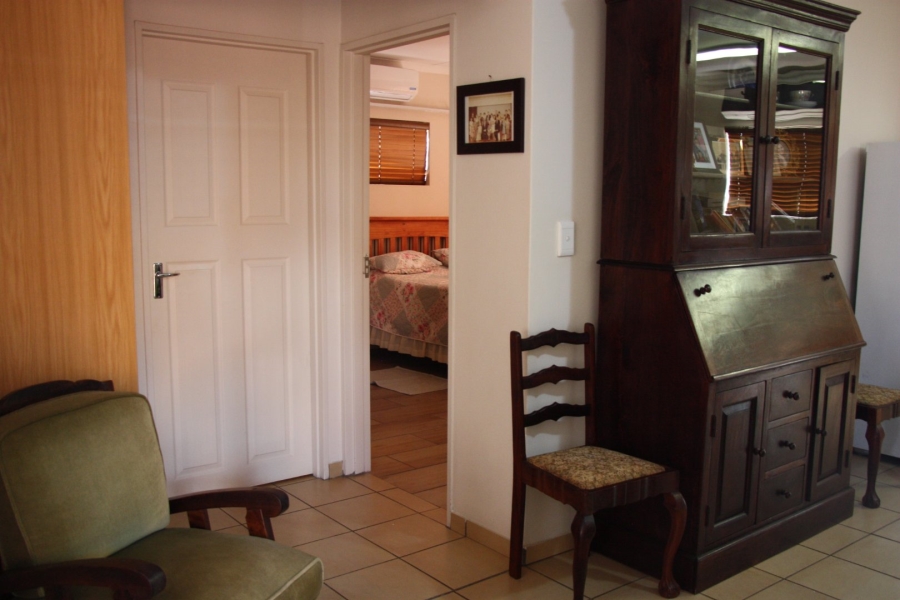1 Bedroom Property for Sale in Langenhovenpark Free State